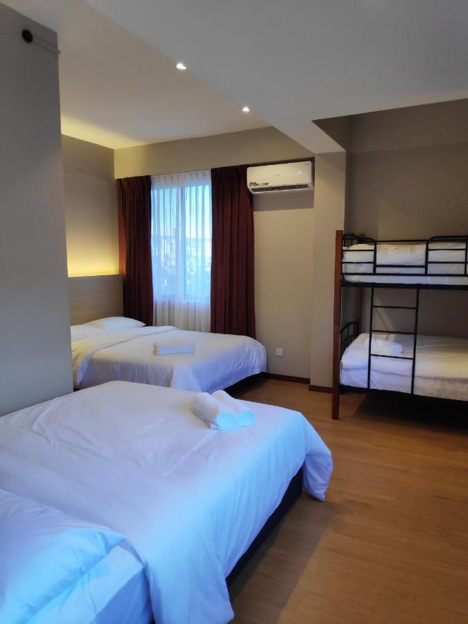 Ez Suites Bandar Seri Begawan Exteriör bild